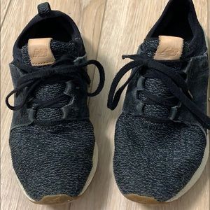 EUC New Balance Tennis shoes